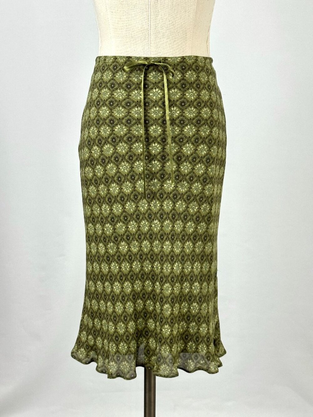 Vtg Y2K Ann Taylor Silk Pencil Skirt Green Floral Lettuce Hem Bow Forest Fairy